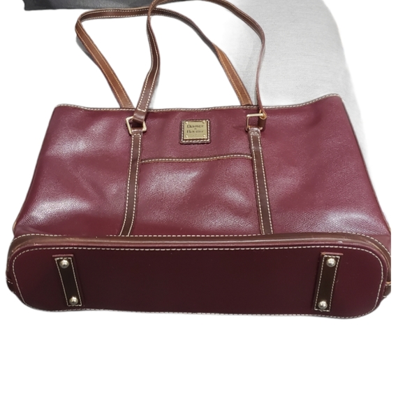Dooney & Bourke Bags Dooney Bourke Tote Bag Burgundy Maroon Color